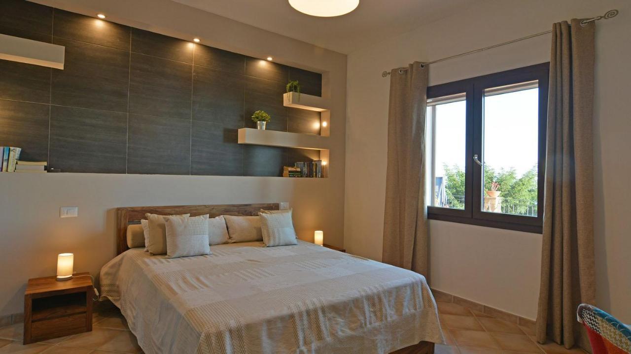 Villa Provenza 12&4, Emma Villas Cefalú Exterior foto